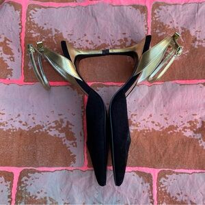 Kelly & Katie Gold Black Slingback Heels